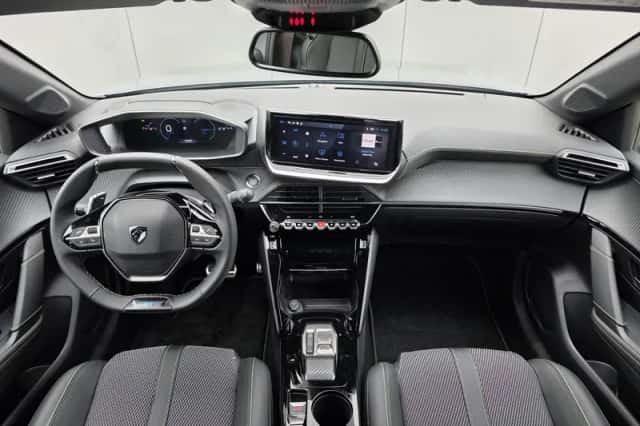 Peugeot 208 (2025) thumbnail 9