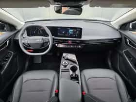 Kia EV6 (2025) thumbnail 9