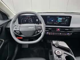 Kia EV6 (2025) thumbnail 10