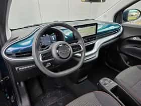 Fiat 500 (2020) thumbnail 9