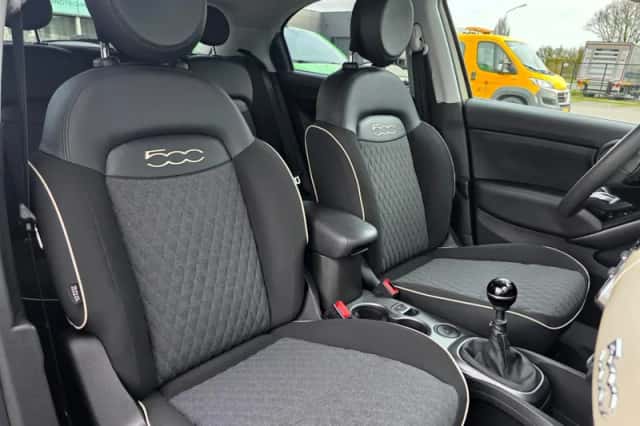 Fiat 500X (2018) thumbnail 23
