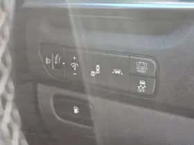 Kia Niro (2021) thumbnail 12