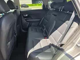 Kia Niro (2021) thumbnail 25