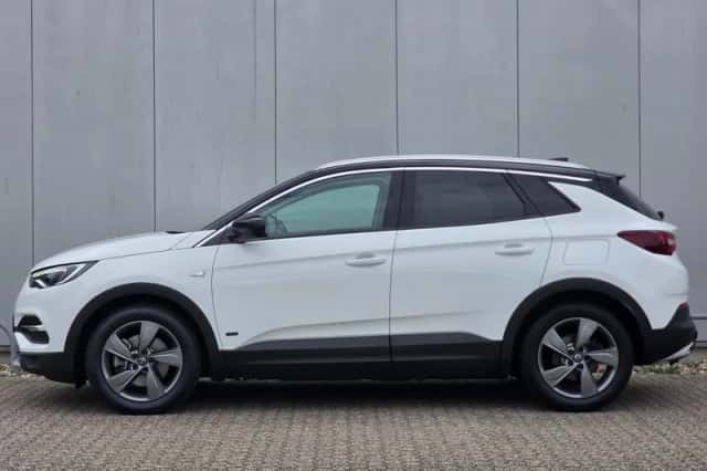 Opel Grandland X (2021) thumbnail 3