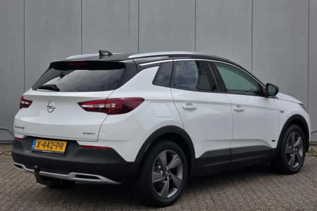 Opel Grandland X (2021) thumbnail 6