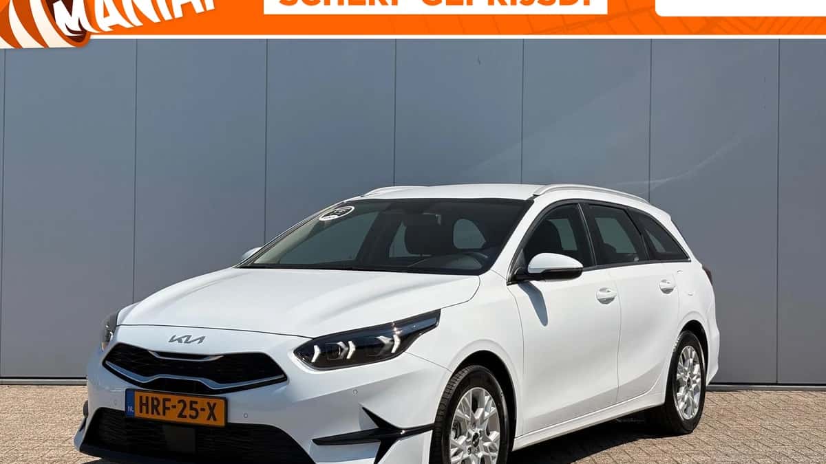 Kia Ceed Sportswagon (2025) — foto 1