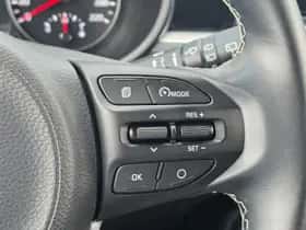 Kia Picanto (2021) thumbnail 15