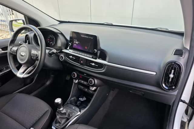 Kia Picanto (2021) thumbnail 25