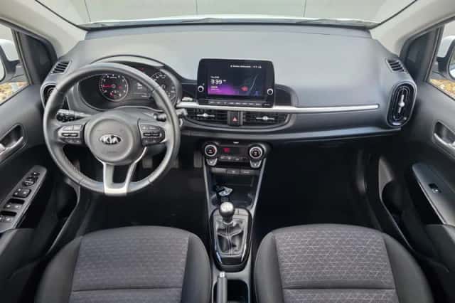 Kia Picanto (2021) thumbnail 9