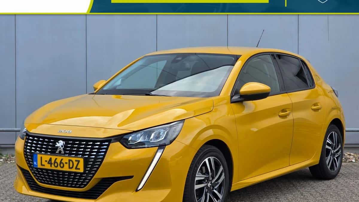 Peugeot 208 (2021) — foto 1