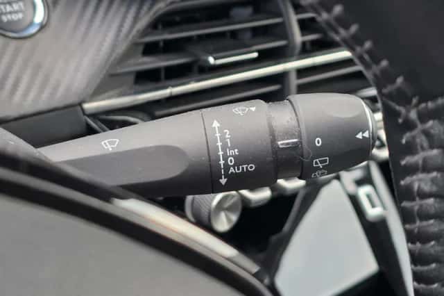 Peugeot 208 (2021) thumbnail 17