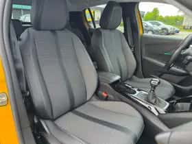 Peugeot 208 (2021) thumbnail 24