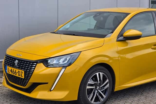 Peugeot 208 (2021) thumbnail 27