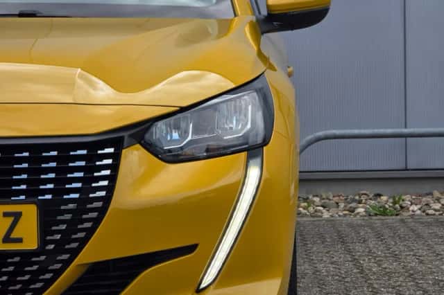 Peugeot 208 (2021) thumbnail 29