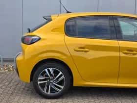 Peugeot 208 (2021) thumbnail 32