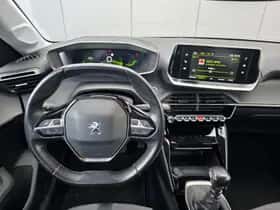 Peugeot 208 (2021) thumbnail 10