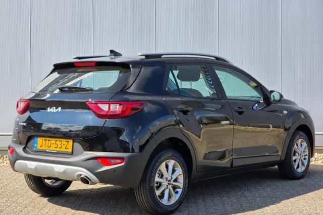 Kia Stonic (2026) thumbnail 6