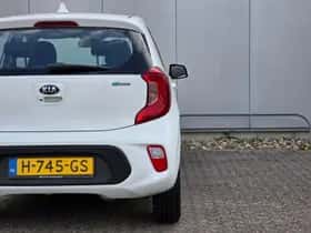 Kia Picanto (2020) thumbnail 24