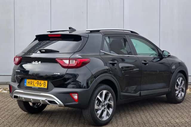 Kia Stonic (2025) thumbnail 6