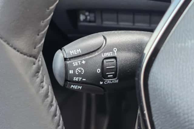 Peugeot 208 (2025) thumbnail 15