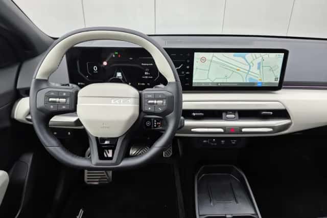 Kia EV4 (2026) thumbnail 11