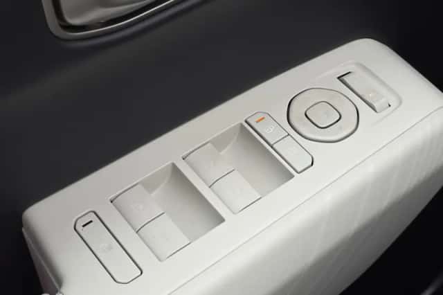 Kia EV4 (2026) thumbnail 13