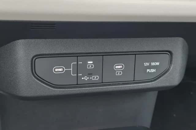 Kia EV4 (2026) thumbnail 25