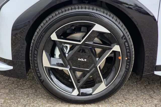 Kia EV4 (2026) thumbnail 35