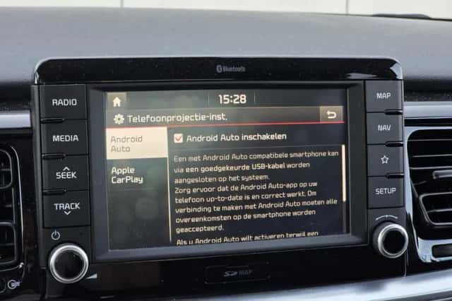 Kia Stonic (2019) thumbnail 19