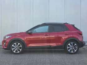 Kia Stonic (2019) thumbnail 3