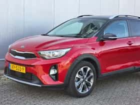 Kia Stonic (2019) thumbnail 28