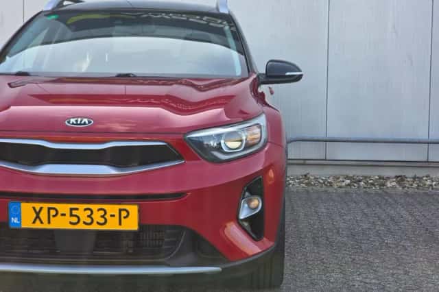 Kia Stonic (2019) thumbnail 29