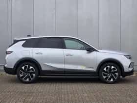 Opel Grandland (2025) thumbnail 4
