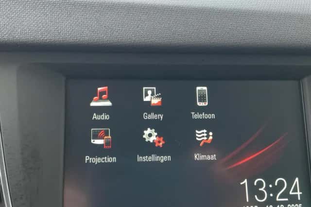 Opel Crossland X (2020) thumbnail 26