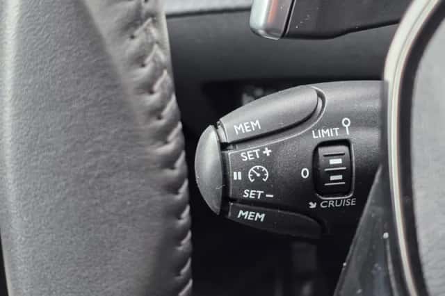 Peugeot 208 (2025) thumbnail 17
