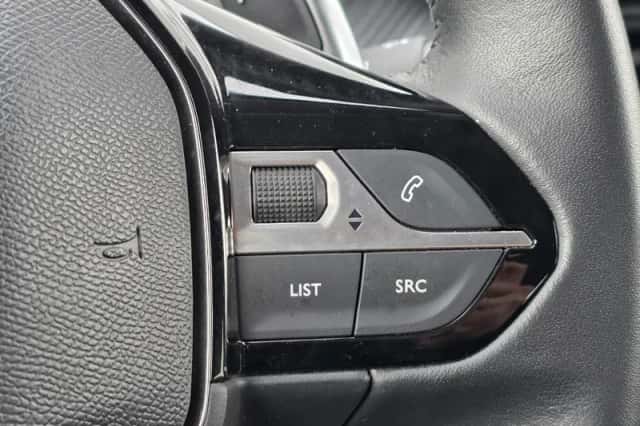 Peugeot 208 (2025) thumbnail 18
