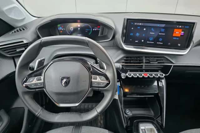 Peugeot 208 (2025) thumbnail 10