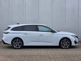 Peugeot 308 (2024) thumbnail 4