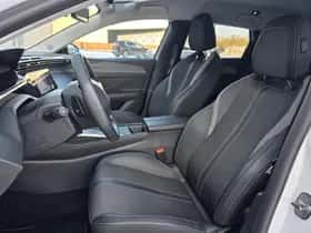 Peugeot 308 (2024) thumbnail 7