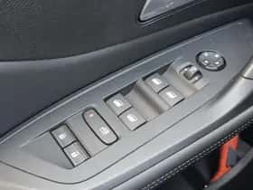 Peugeot 308 (2024) thumbnail 9