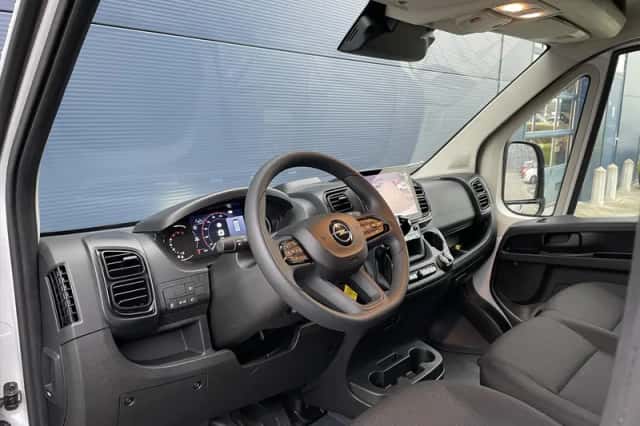 Opel Movano (2024) thumbnail 7