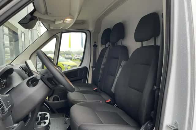 Opel Movano (2024) thumbnail 8