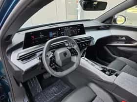 Peugeot 5008 (2025) thumbnail 8