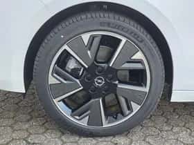 Opel Astra (2025) thumbnail 32