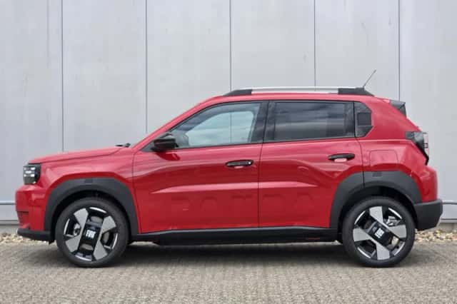 Fiat Grande Panda (2025) thumbnail 3