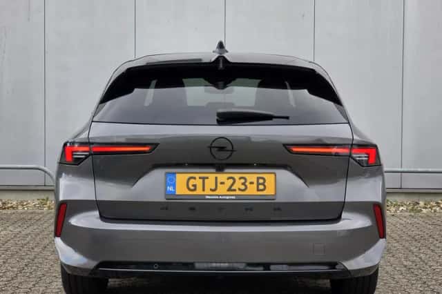 Opel Astra (2024) thumbnail 5