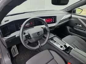 Opel Astra (2024) thumbnail 9