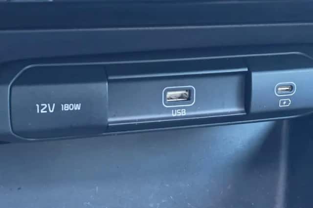 Kia Niro (2025) thumbnail 25