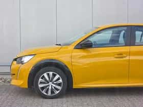 Peugeot e-208 (2022) thumbnail 24
