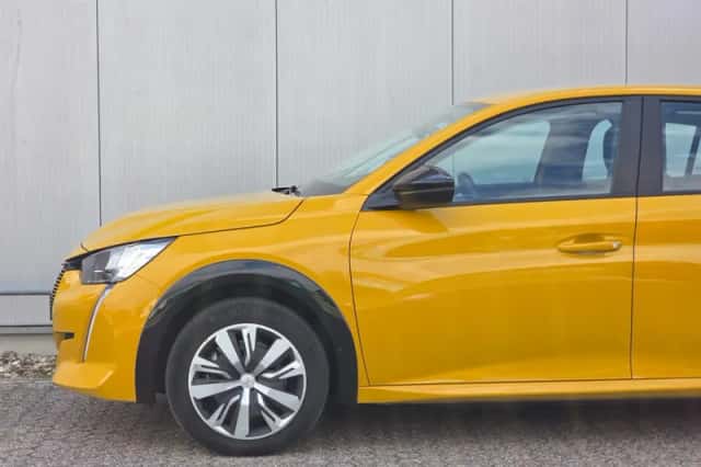 Peugeot e-208 (2022) thumbnail 25